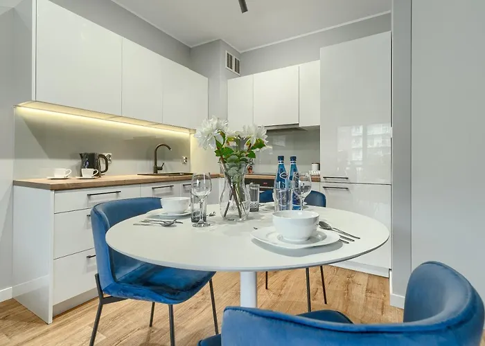 Exclusive New Town 아파트 *