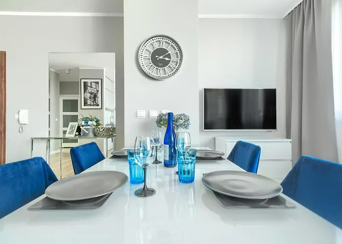 Exclusive New Town 아파트