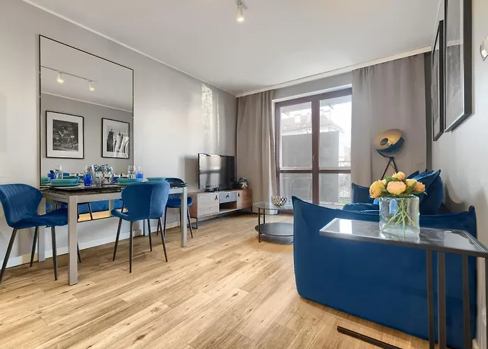 아파트 Exclusive New Town