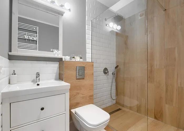 아파트 Exclusive New Town *